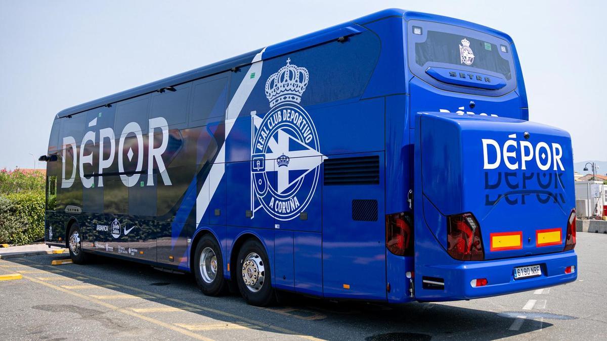 Nuevo bus del Deportivo