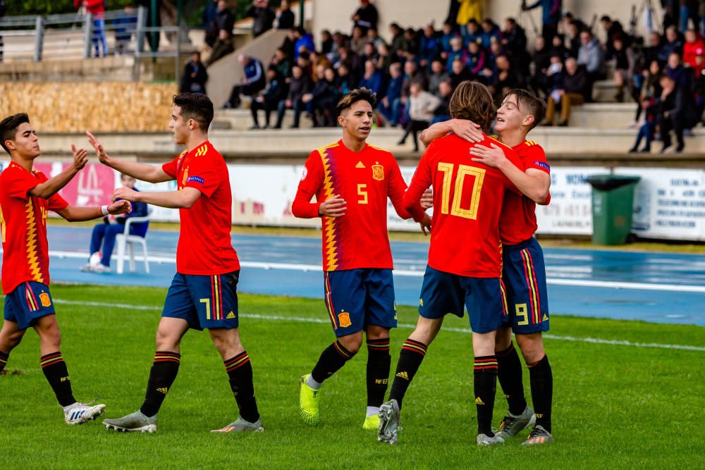 España sub-16 debuta con victoria en L'Alfàs del Pi ante Japón (4-2)