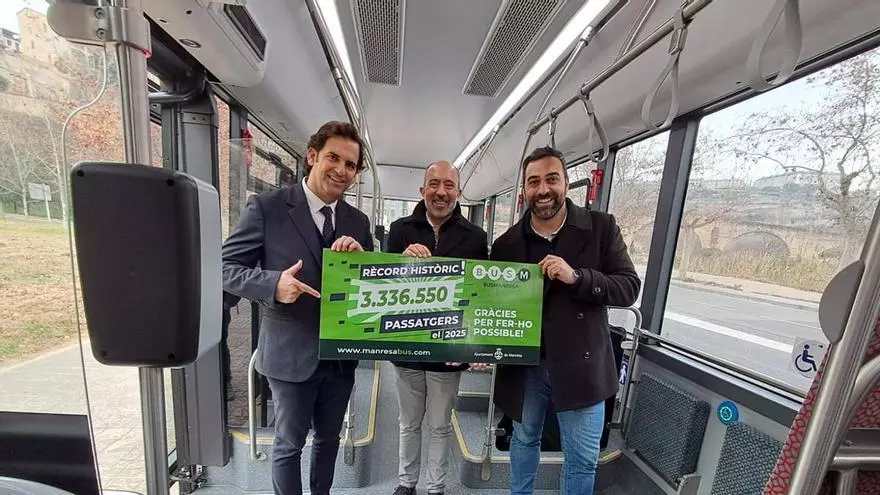 Manresa suma nous busos urbans elèctrics amb rècord de viatgers