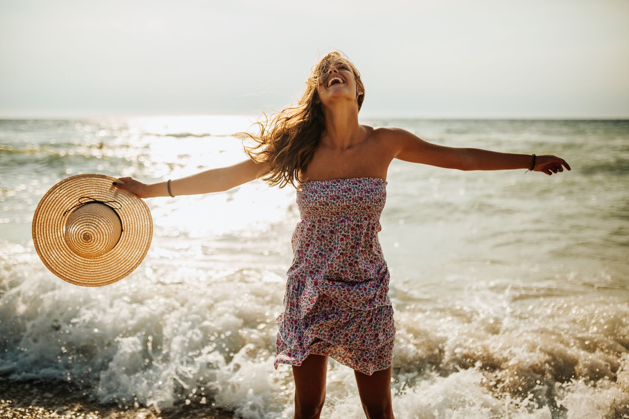 Cinco vestidos de playa para ir pensando en la maleta del verano