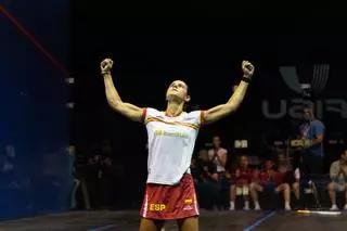 La estudiante viguesa del campus de Pontevedra, Marta Domínguez, se proclama de nuevo campeona de squash del mundo universitario