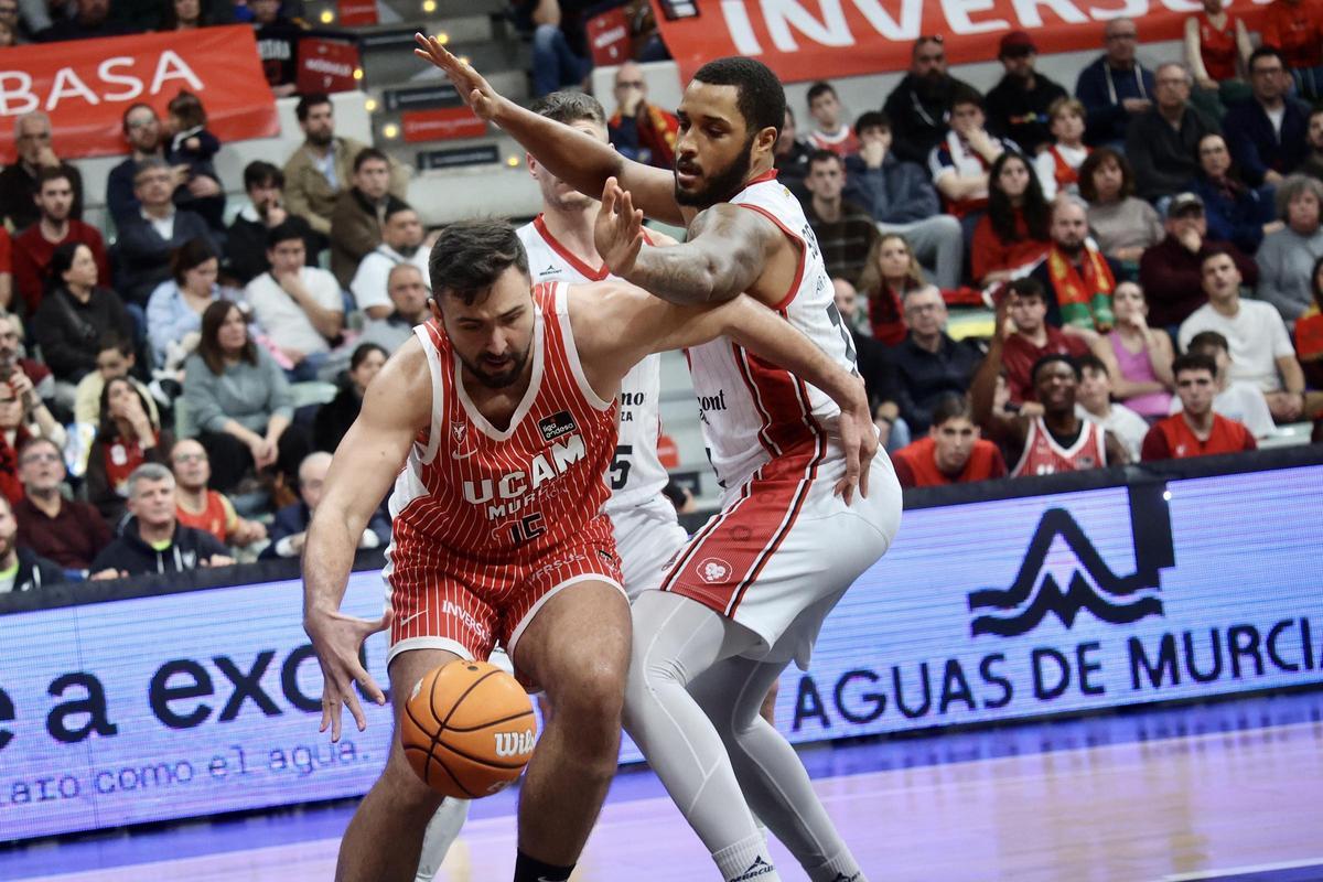 Las mejores imágenes de la victoria de UCAM Murcia frente a Casademont Zaragoza