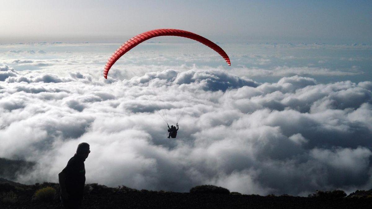 Un vuelo en parapente desde Izaña.