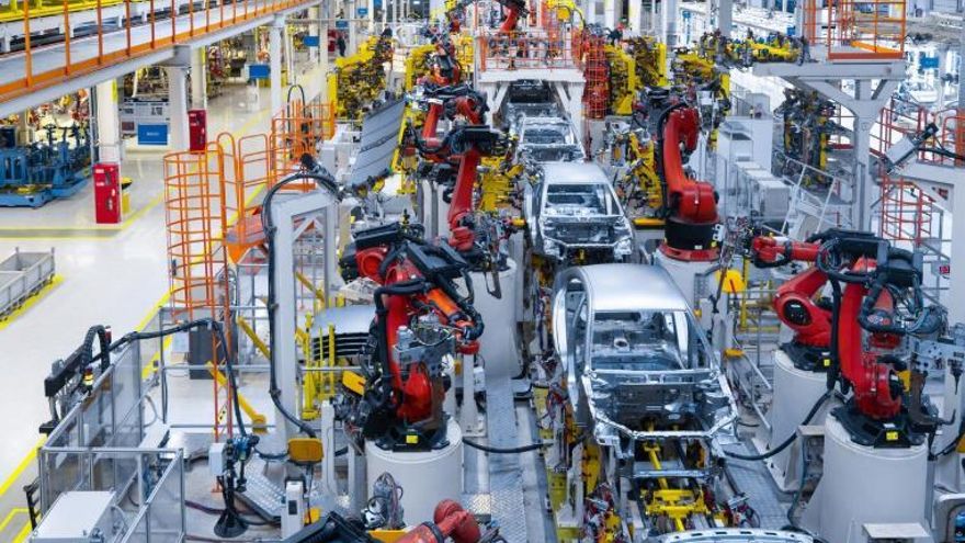La guerra aranzelària reduirà un 3,7% la producció de vehicles fins al 2026