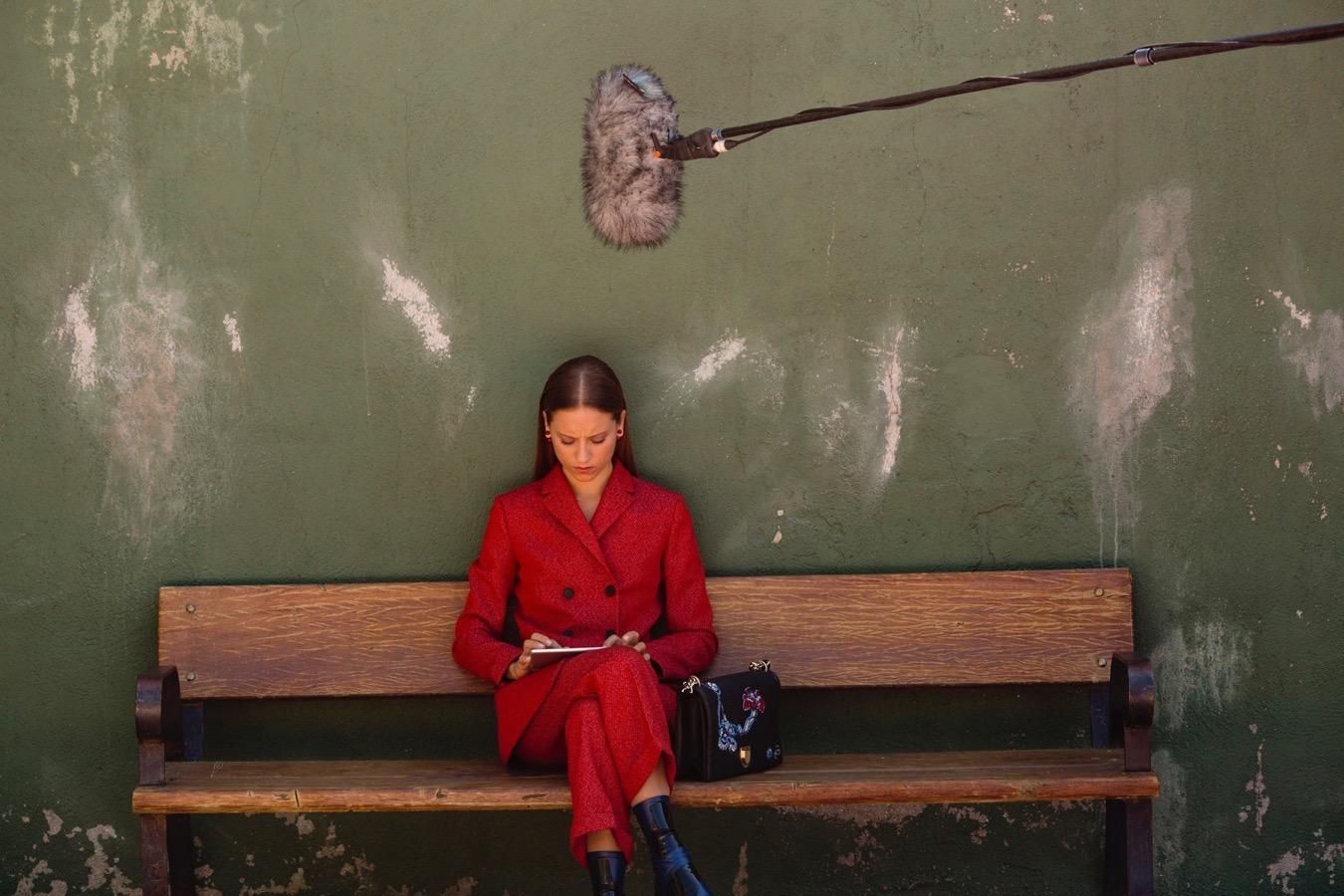 Michelle Jenner vestida de Dior en el set de 'Julieta'
