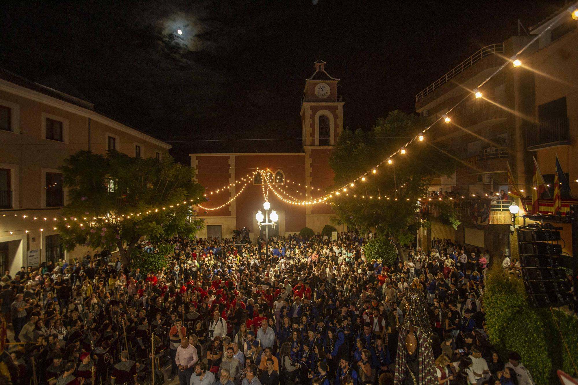 El pregón de Teresa Planelles abre las fiestas de El Campello