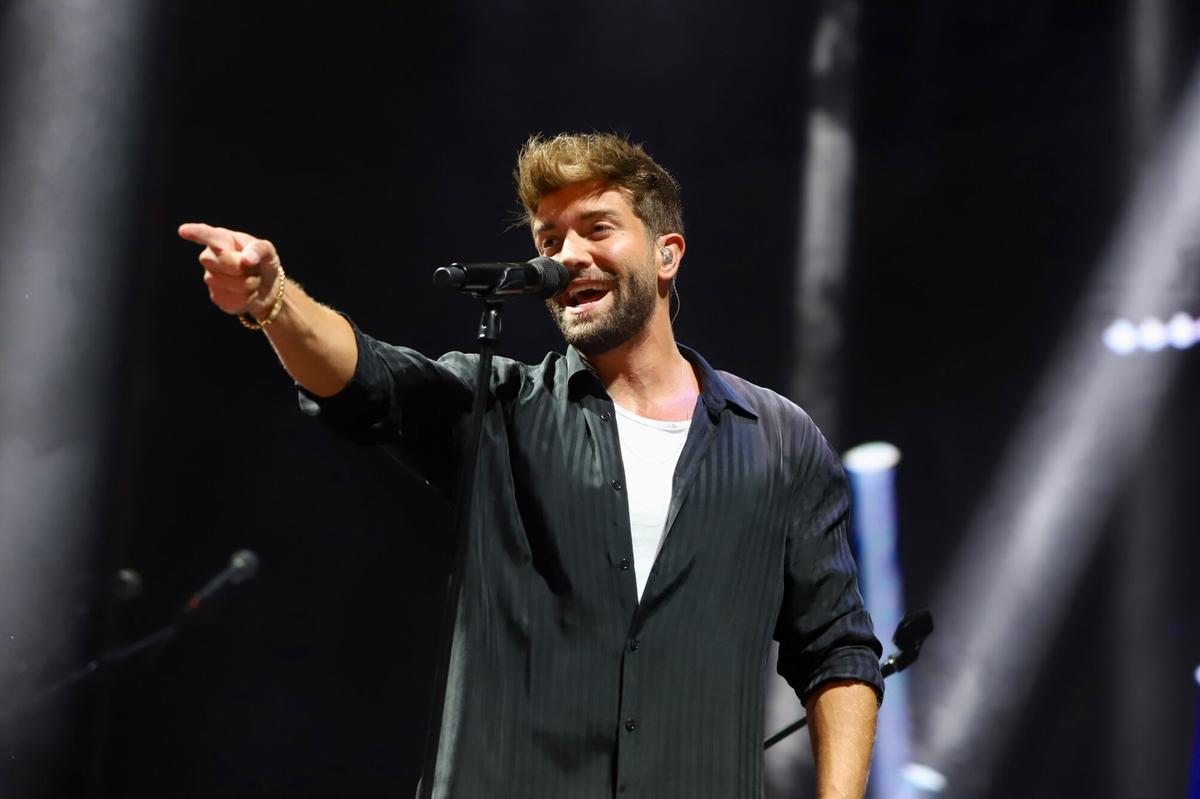 Pablo Alborán durante un concierto en Córdoba.