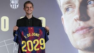 De Jong apunta a la dècada