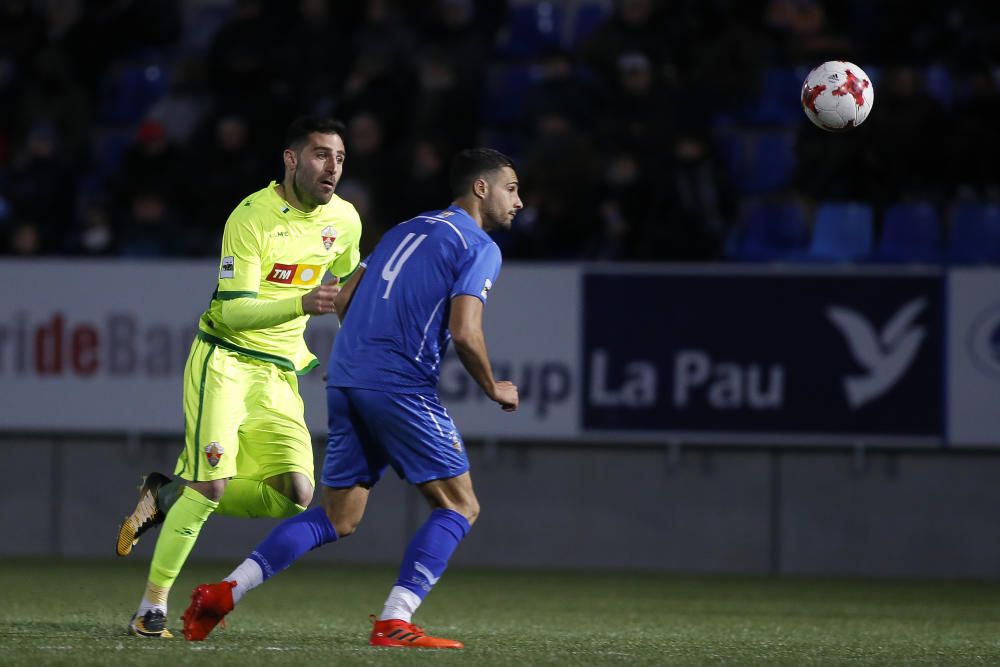 La victoria del Elche sobre el Badalona en imágenes