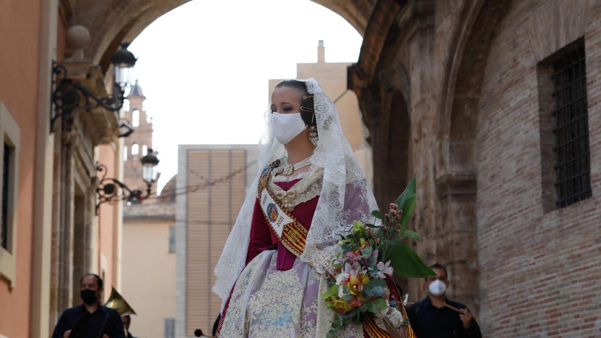 Búscate en el segundo día de Ofrenda por las calles del Mar y Avellanas (entre las 10:00 y 11:00 horas)