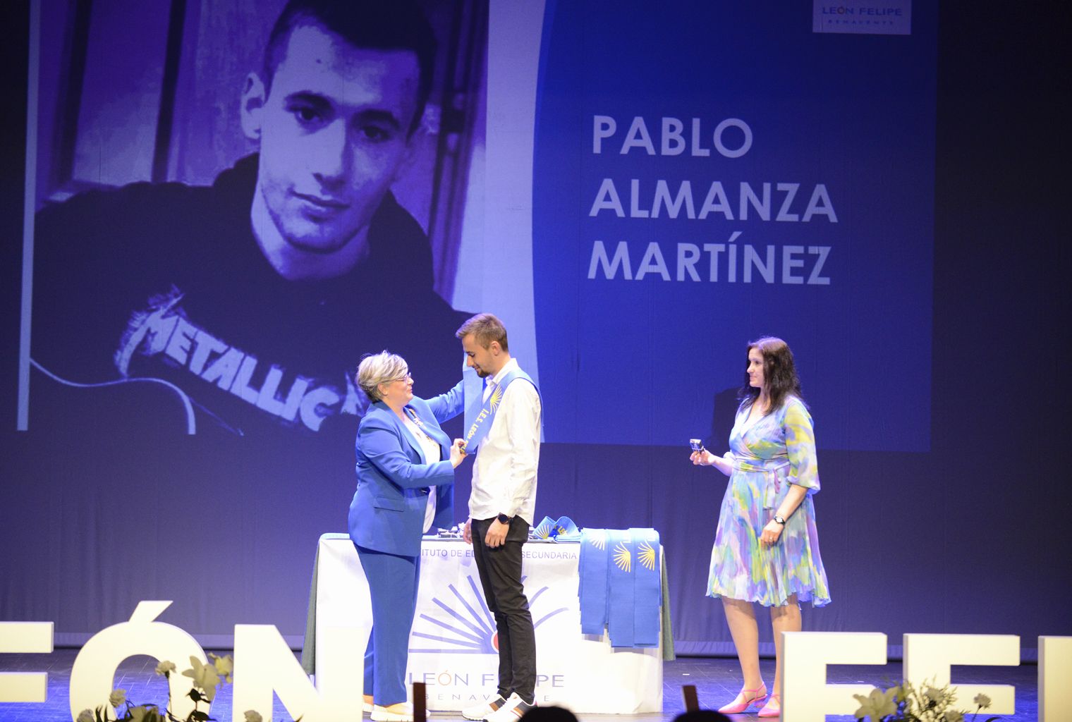 Graduación de bachilleres y alumnos de FP y Ciclos Formativos del IES León Felipe