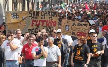 Multitudinaria manifestación minera en León