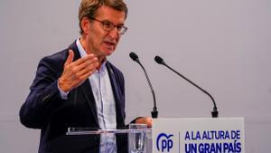 Feijóo: «Li demano a Sánchez que no pacti amb ERC per governar Catalunya»