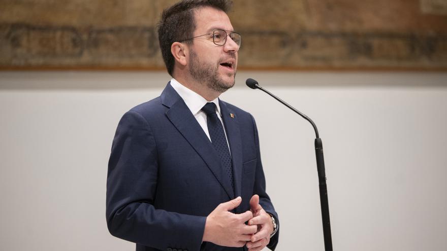 El presidente de la Generalitat, Pere Aragonès, interviene durante la clausura de la semana de los delegados del Govern en el exterior, en el Palau de la Generalitat, a 5 de abril de 2024, en Barcelona, Catalunya (España).