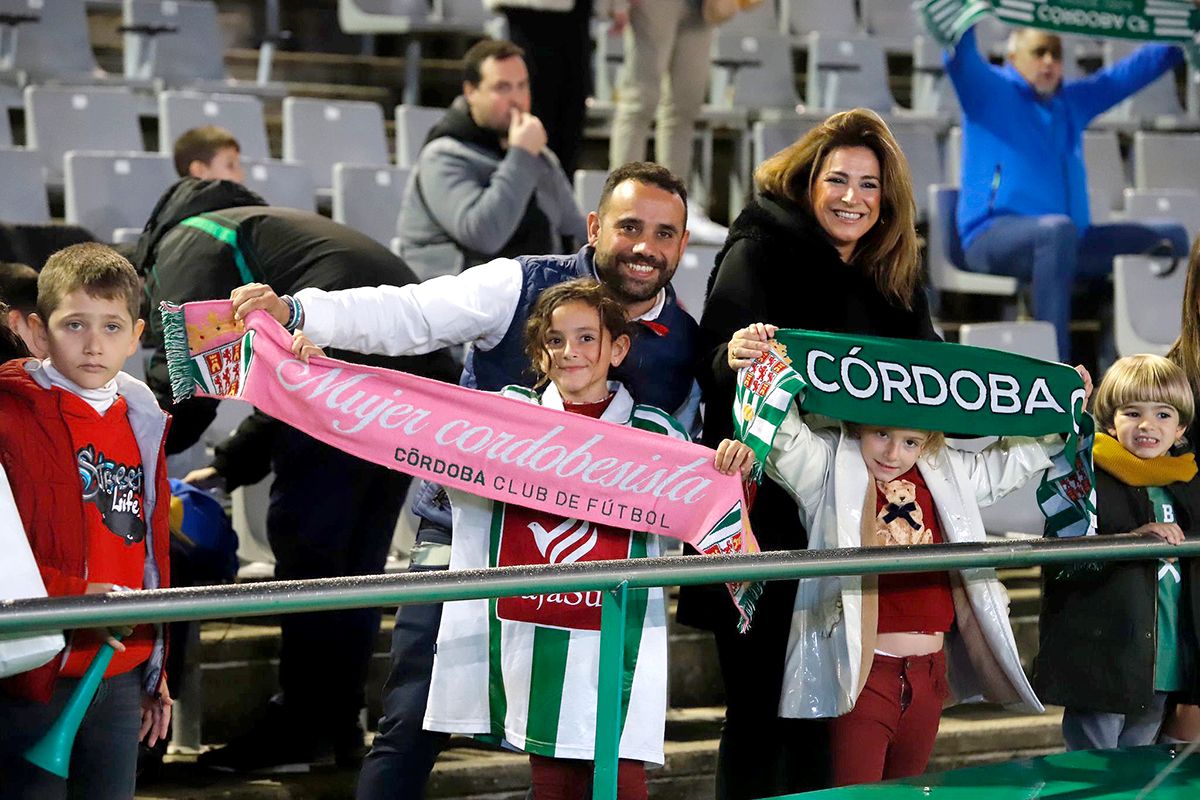 Las imágenes de la afición del Córdoba CF - Pontevedra