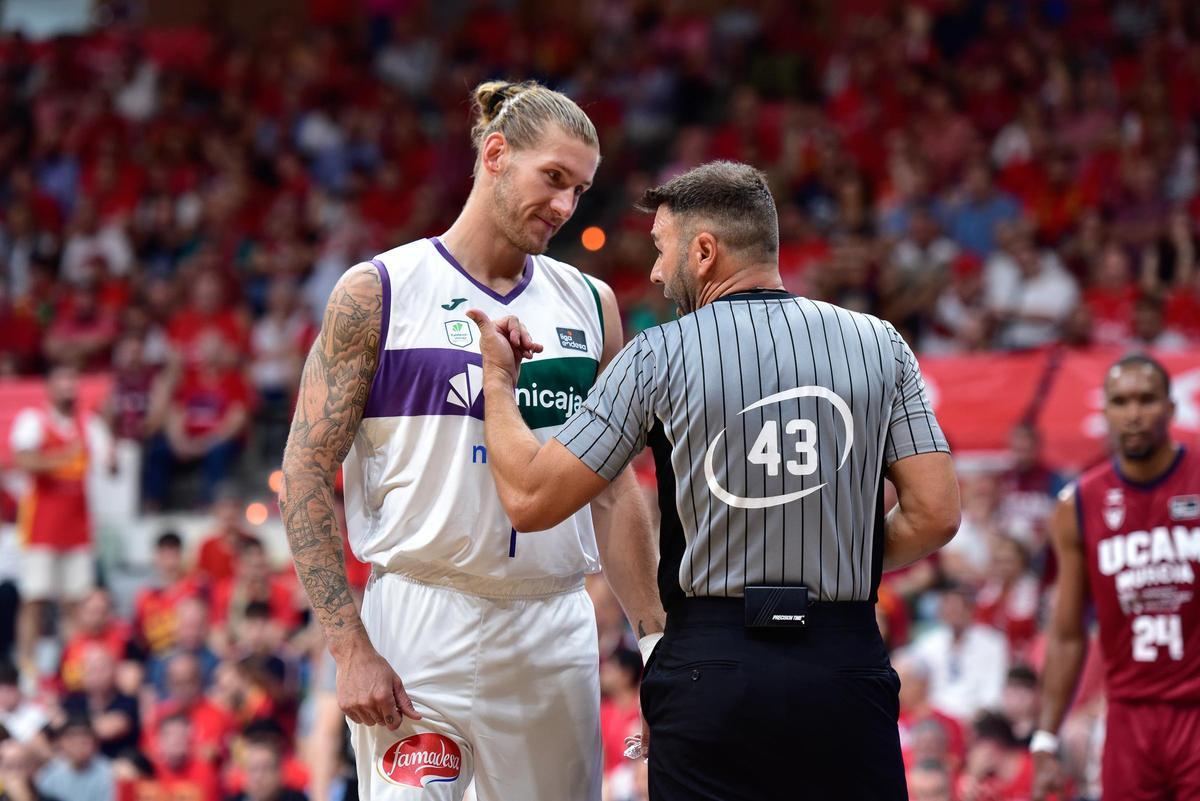 Fotos del tercer partido de semifinales de la Liga Endesa: UCAM Murcia - Unicaja