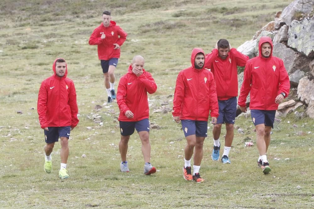 El Sporting entrena en Pajares