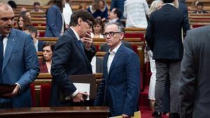 El president, Salvador Illa, y el líder de ERC en el Parlament, Josep María Jové, este miércoles.