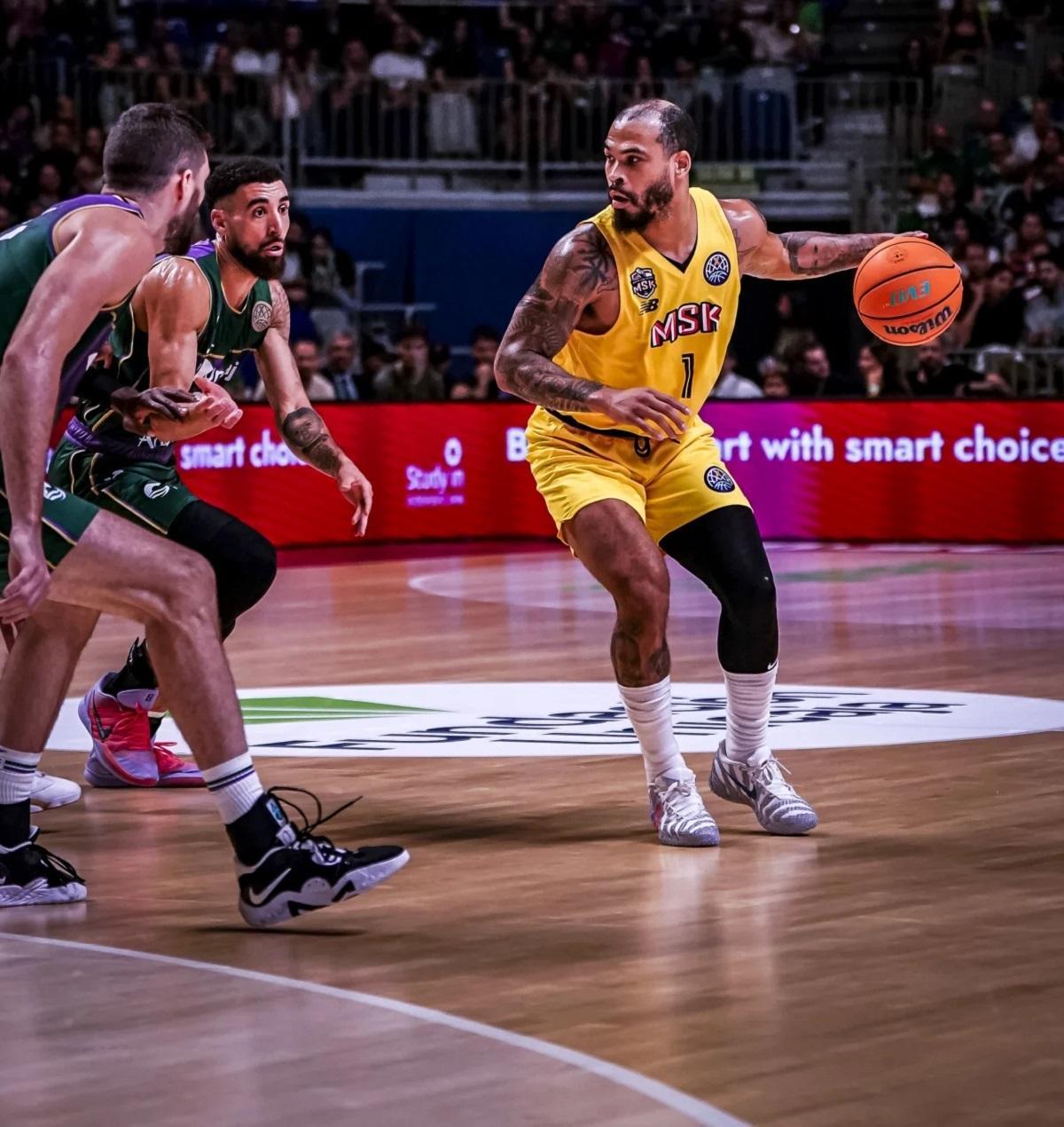 Justin Cobbs visitó esta temporada al Unicaja con el Mersin Sports Club.