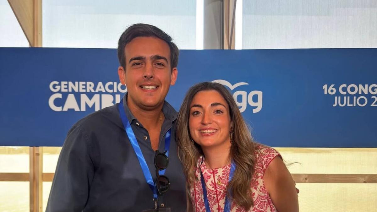Los alicantinos Álvaro Roig y Ariadna Vega han accedido la dirección nacional de Nuevas Generaciones
