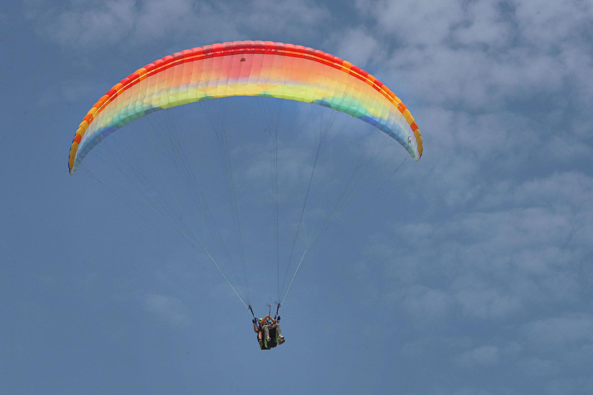 Lanzamiento en parapente en Santa Pola