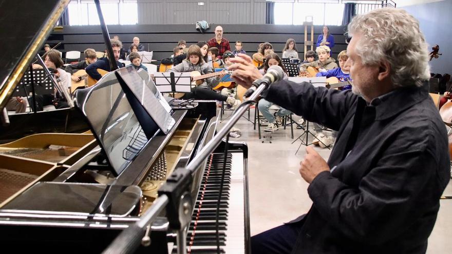 Recuperar músiques oblidades del Bages i portar-les al present: la iniciativa del pianista Manel Camp per divulgar el patrimoni