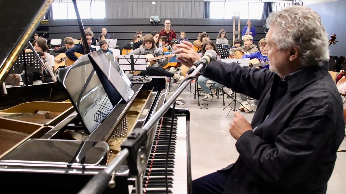 Recuperar músiques oblidades del Bages i portar-les al present: la iniciativa del pianista Manel Camp per divulgar el patrimoni