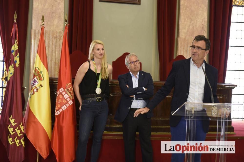 Recepción a Laura Gil en el Ayuntamiento de Murcia