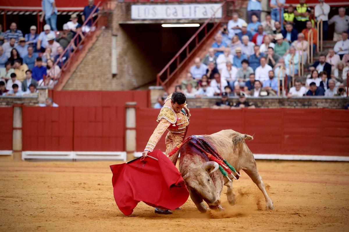 La primera corrida de abono de la Feria Taurina de Córdoba, en imágenes