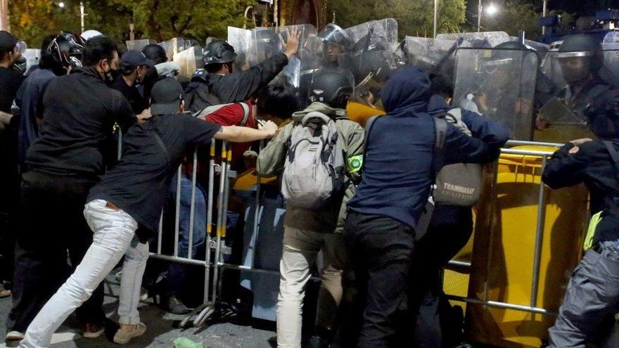 Tailandia decreta estado de emergencia por las protestas contra el Gobierno