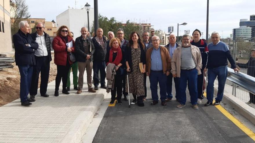 Abre el tramo de la calle Doctor Buen de Benimàmet que facilita el acceso al metro y el centro de salud