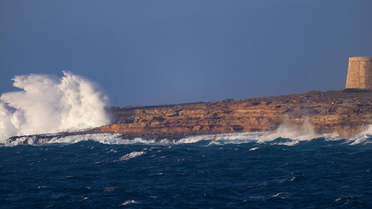 Una imagen del temporal esta semana en lbiza y Formentera.