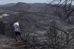  Urbanización River Park del Pont de Vilomara muy afectada por el incendio forestal que empezó el pasado domingo en el Pont de Vilomara (Bages).