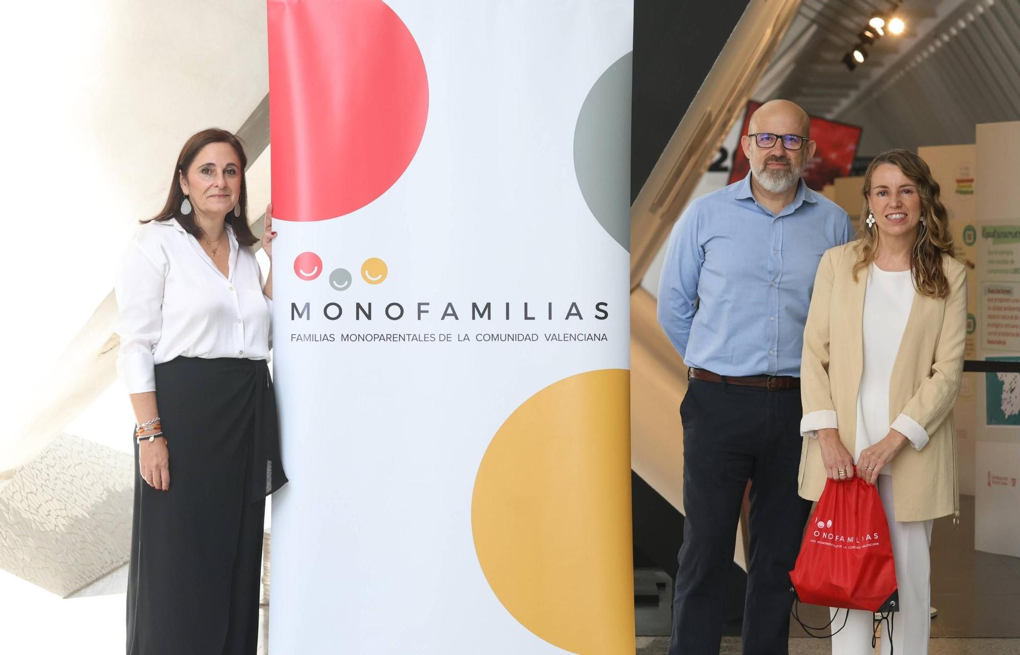 Congreso de familias monoparentales en València