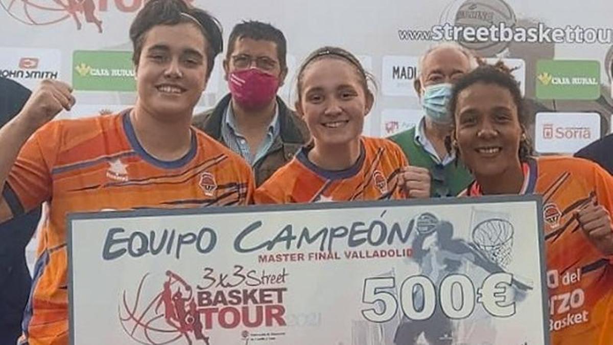 Cecilia Aldecoa, Celia García, Noelia Pariente y Yohanna Morton, campeonas en Valladolid