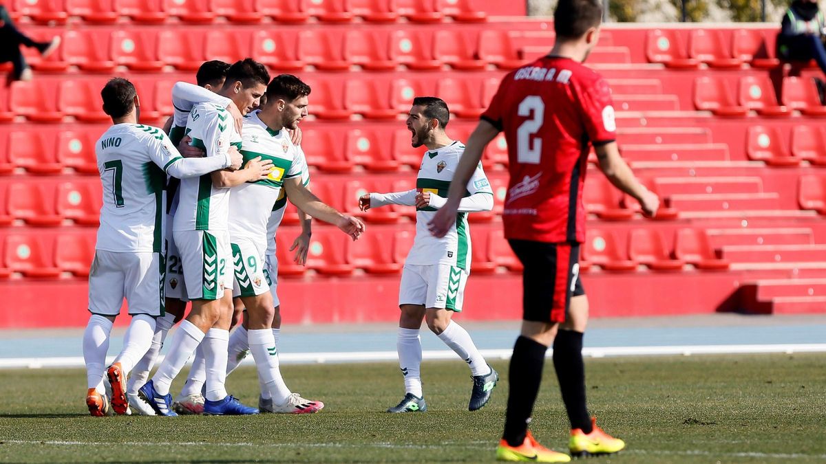 Elche players celebrate the goal Elche players celebrate the goal