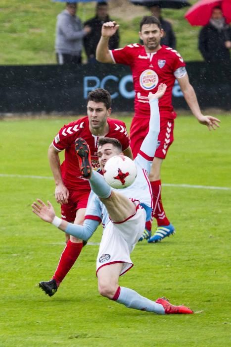 Los vigueses rescatan un empate con dos goles en dos minutos obra de Dani Molina y Juan Hernández.