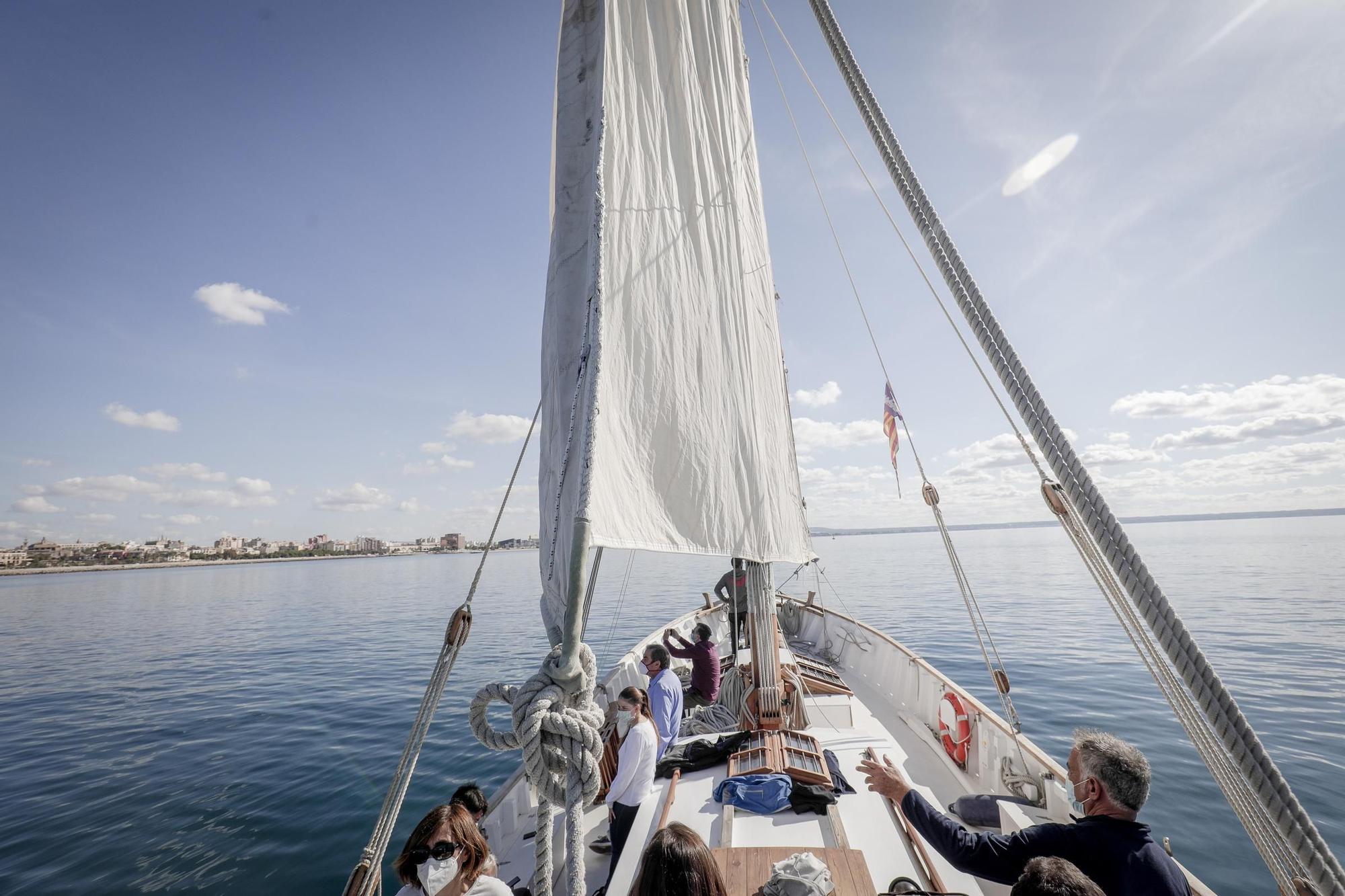 ¿Quieres navegar a bordo de la Balear por la bahía de Palma
