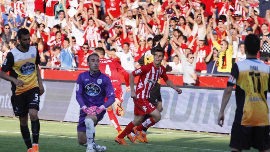 El porter José Juan, Pita i Manu són alguns dels pocs jugadors del Lugo que continuen respecte a l´equip de fa dues temporades.