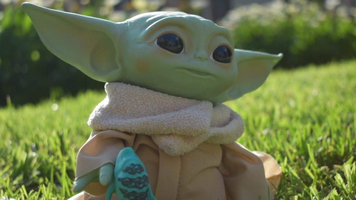 El gran objetivo de los participantes es localizar a Baby Yoda.