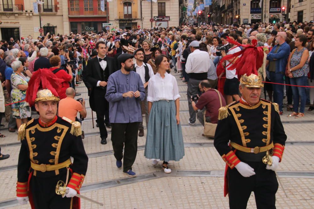 Primeros actos de la III Feria Modernista de Alcoy