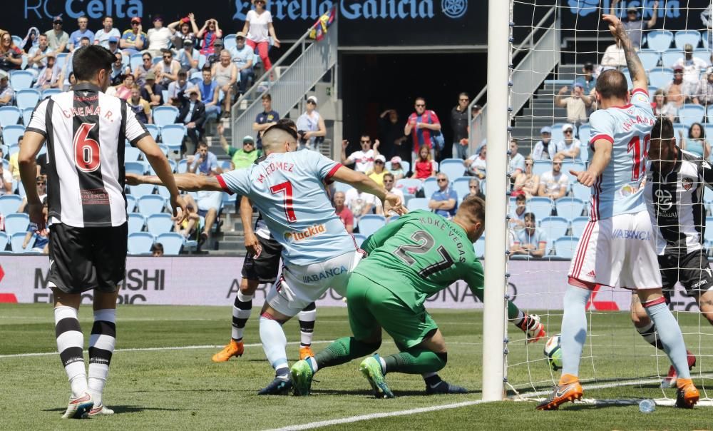 Las fotos del último partido de Liga en Balaídos entre el Celta y el Levante