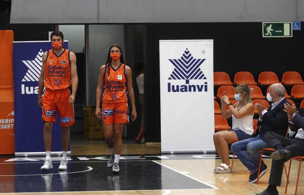 Presentación equipaciones del Valencia Basket