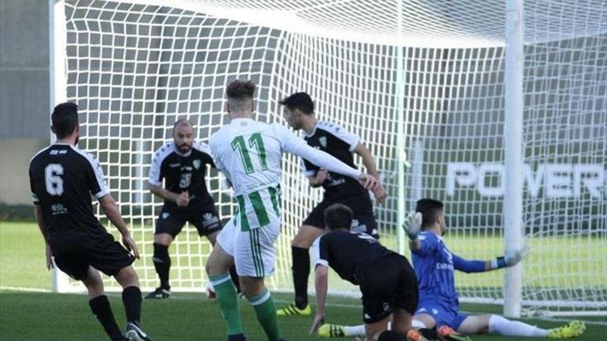 El Villanovense cae 1-0 ante el Betis Deportivo