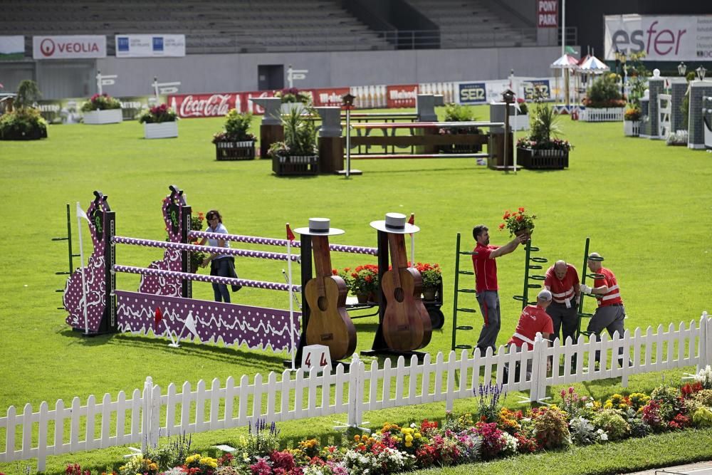 Preparativos del Concurso de Saltos Internacional