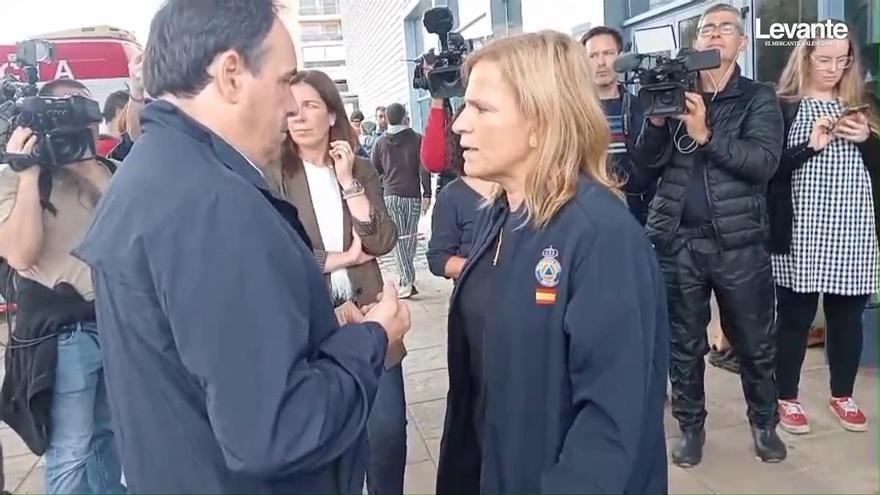 Sam Graves Juanfran Pérez Llorca y Pilar Bernabé, en Oliva tras las graves ...