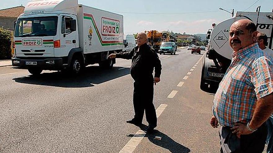 La psicosis generada por la huelga desabastece supermercados de O Salnés