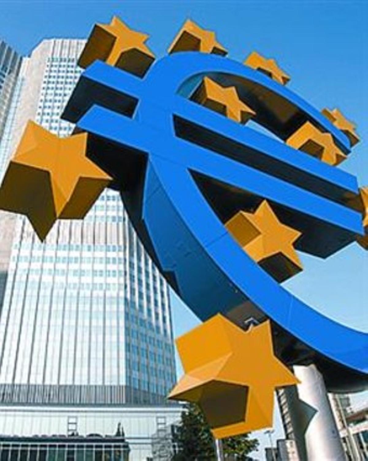 L’eurotorre de Frankfurt. L’eurotorre de Frankfurt.