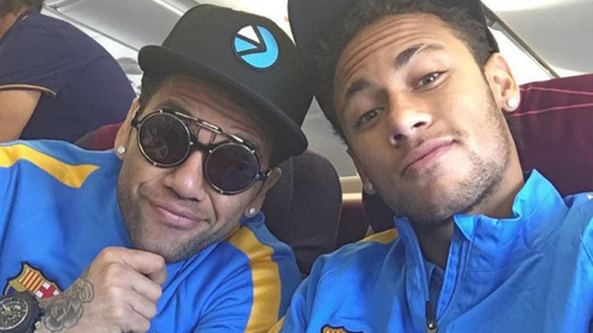 Neymar viaja hacia Japón