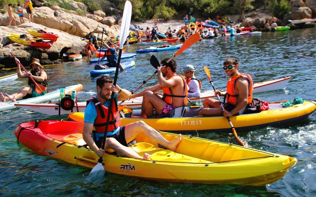 Volta a Sa Dragonera en piragua y paddle surf 2024